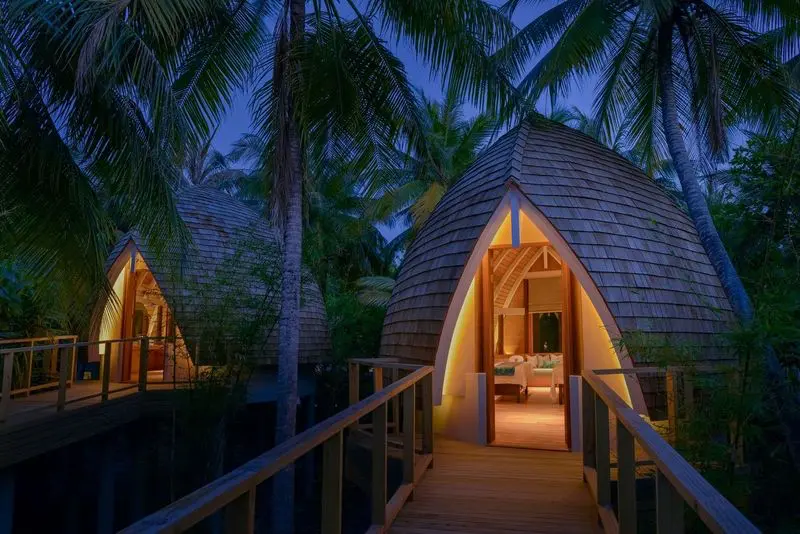 Emerald Faarufushi Resort & Spa, Maldivexs