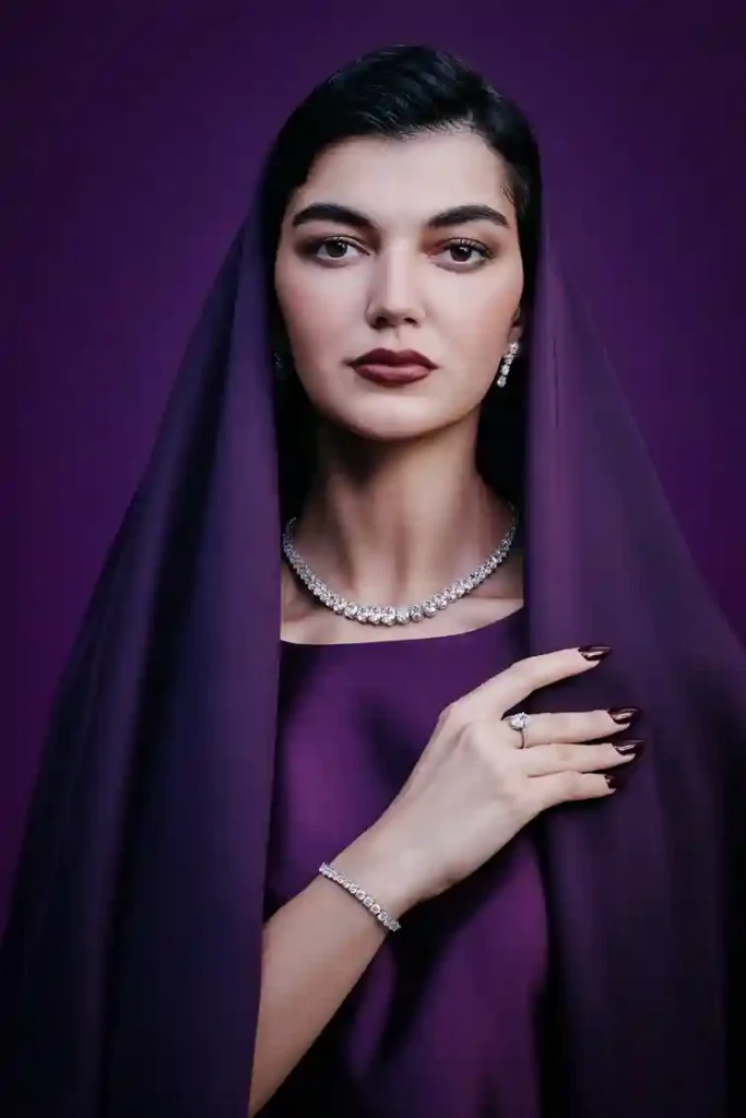 YAZ--Co - Soigné Middle East Image of a woman wearing YAZ & Co