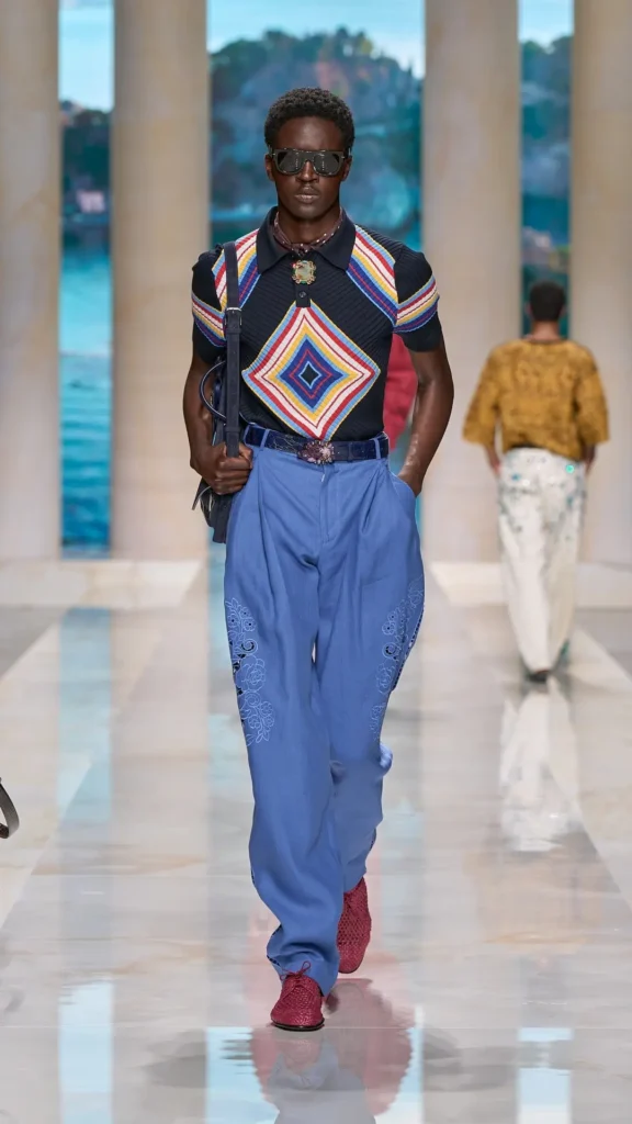 Image of a model walking the Dolce & Gabbana SS27 show