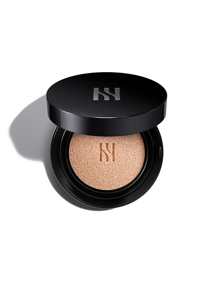 hera-black-cushion-foundation - Soigné Middle East Product image of the Hera Black Cushion Foundation SPF34/Pa++