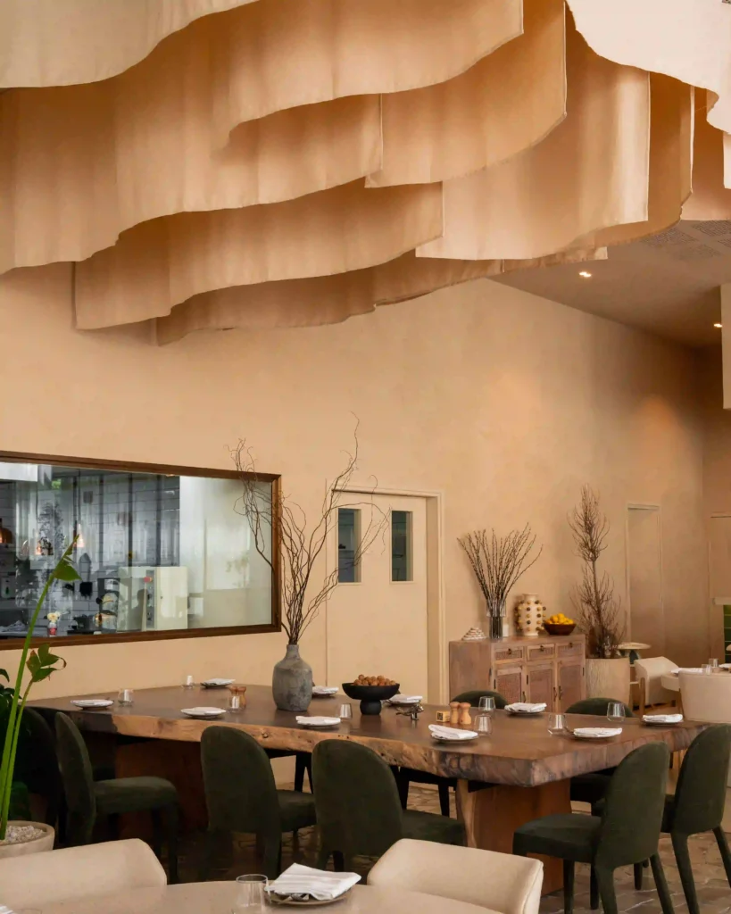 Image of La Lupa restaurant interiors