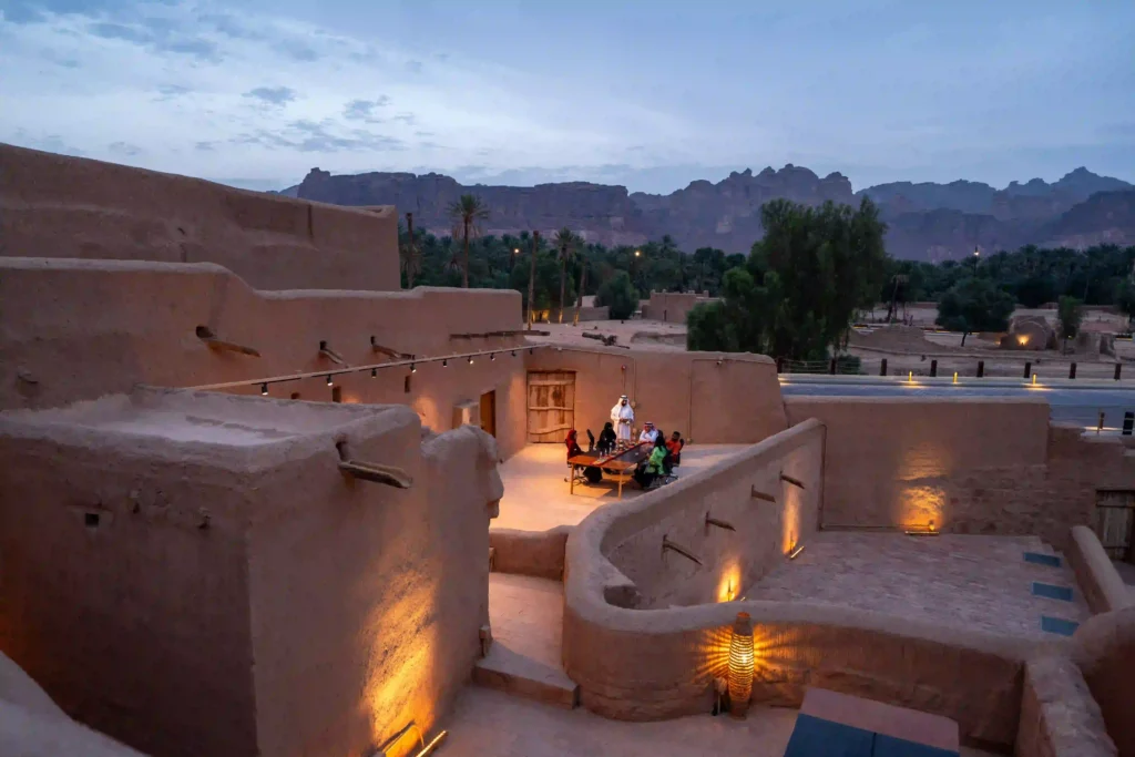 Qissa-Bi-Qissa - Soigné Middle East Image of a Qissa bi Qissa session held at AlUla