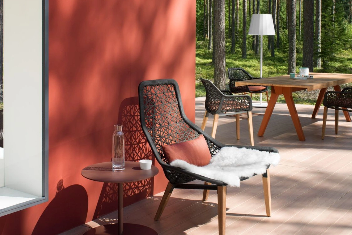 chairwebp - Soigné Middle East - Soigné Middle East