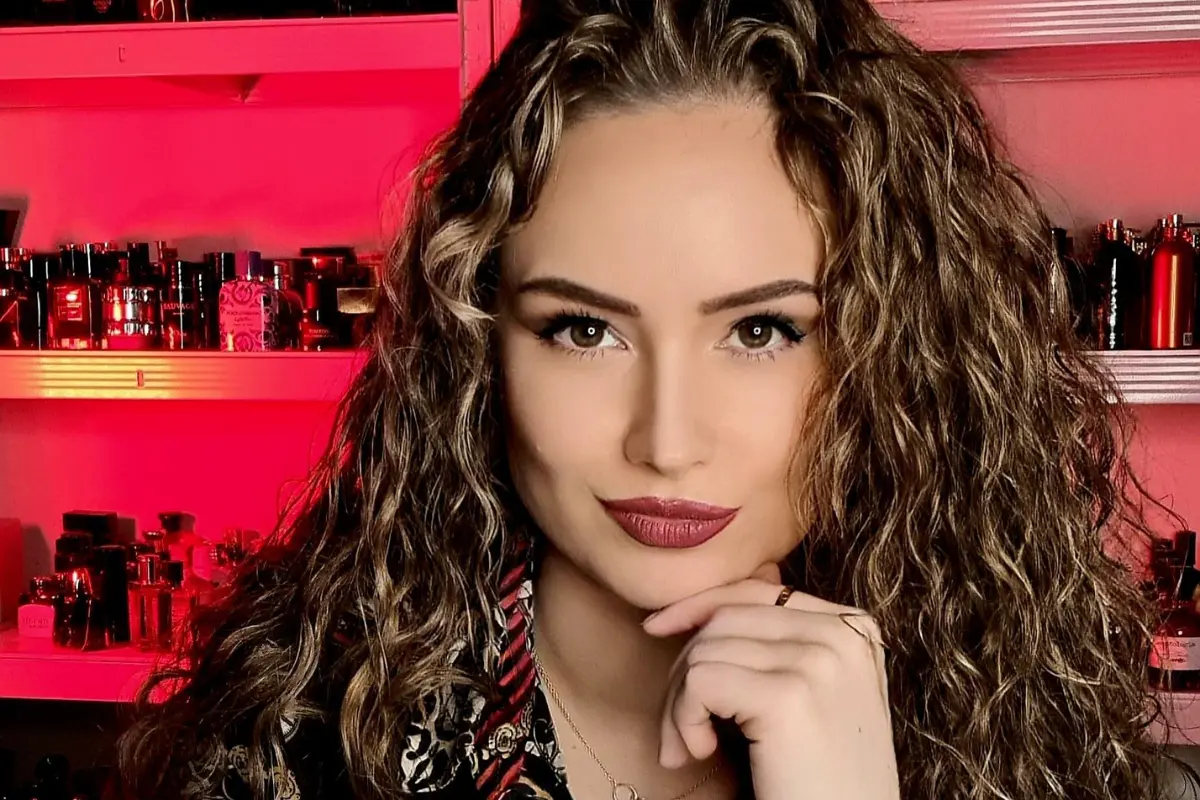 curly-fragrances-scents-featured-image - Soigné Middle East