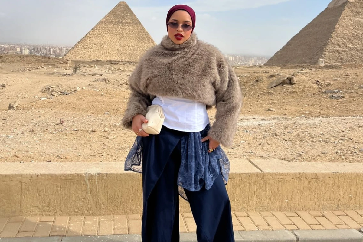 modest-layering-hijabiwebp - Soigné Middle East - Soigné Middle East