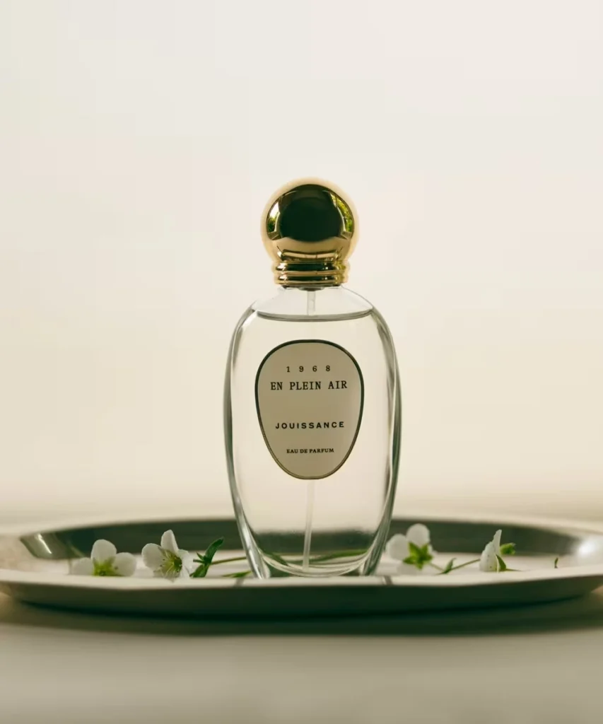 roll-on-perfumewebp - Soigné Middle East