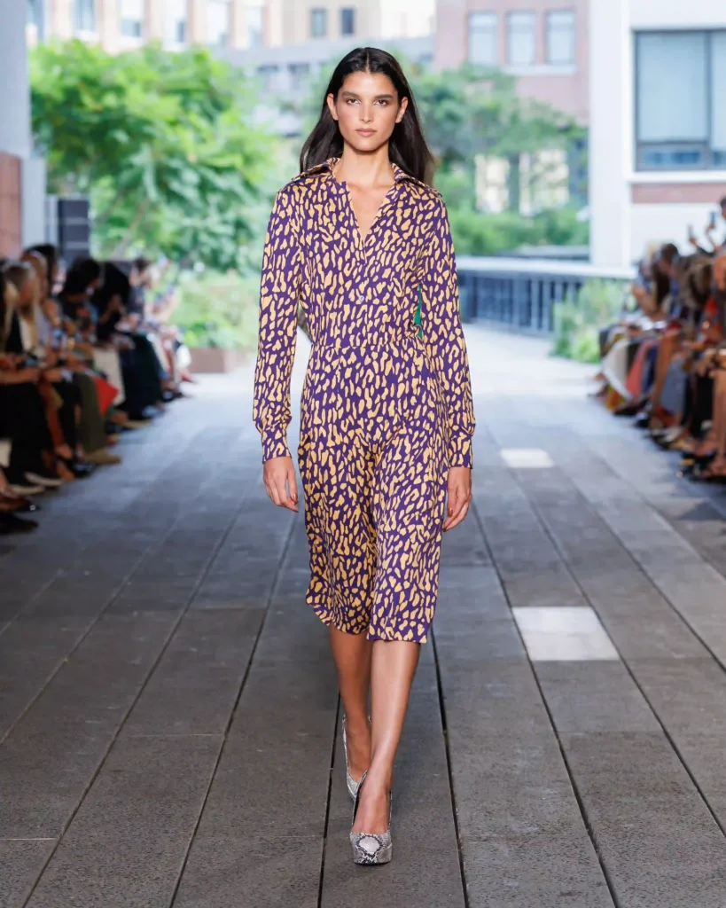 DVF-SS27 - Soigné Middle East Image of a model walking the Diane von Furstenberg SS27 show