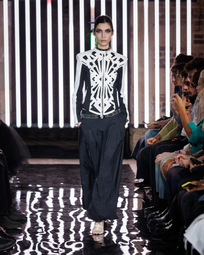 london-fashion-week-ss27-john-richmond - Soigné Middle East Image of a model walking the John Richmond SS27 show